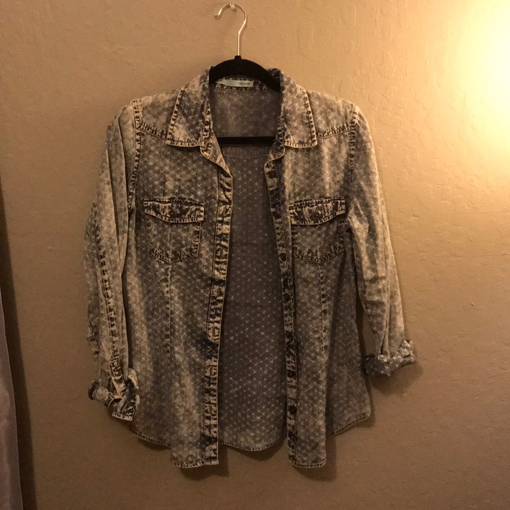 button down